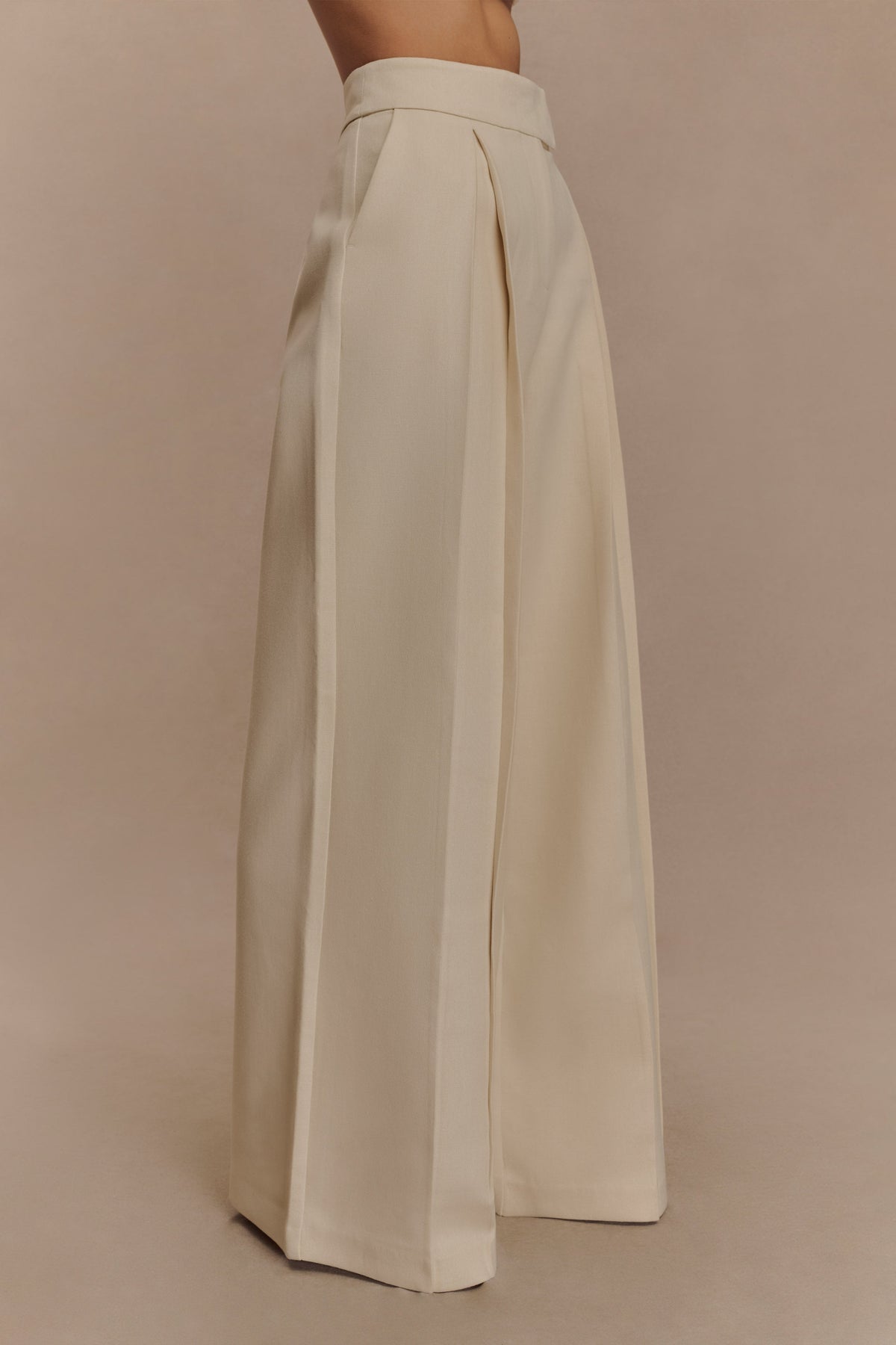 Raya Mid Rise Wide Leg Linen Pant - Natural Beige
