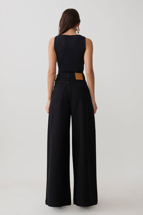 Bobby Oversized Jean With Front Pleat - Black